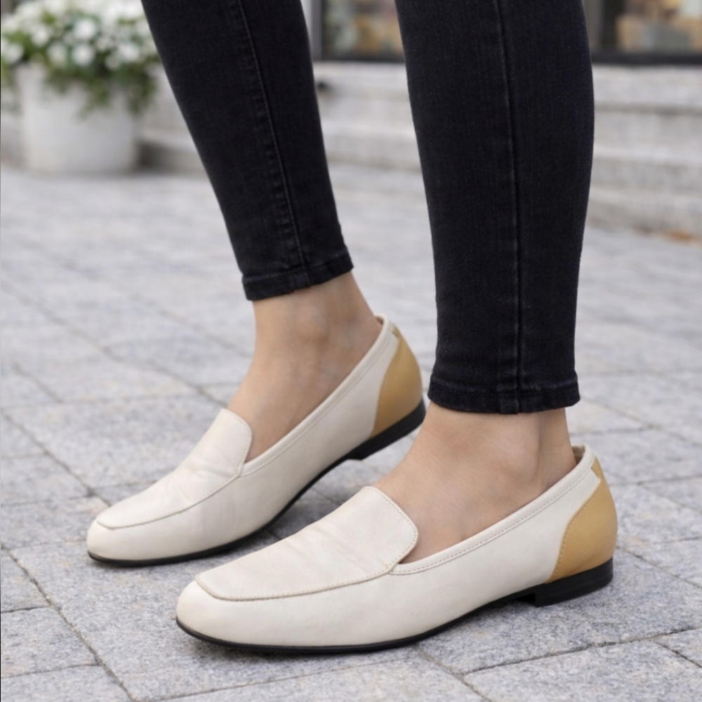 Bandolino Liberty Classic Minimalist Leather Sqaure Toe Comfort Loafer 8.5M